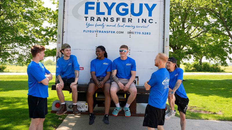 Best movers in Elmhurst